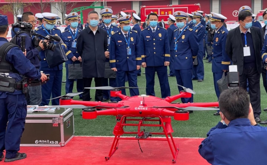 陕西消防新添利器---尊时凯龙人生就博航空消防无人机
